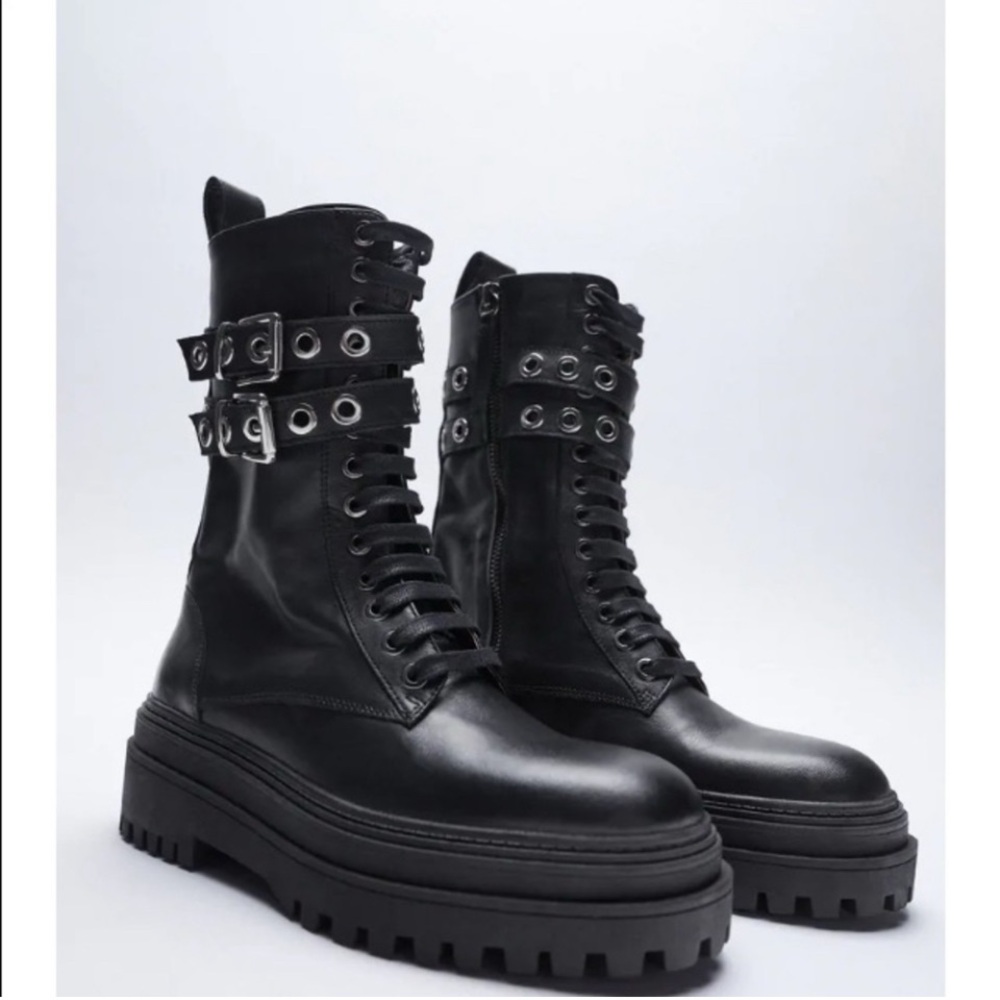 ZARA Black Leather Lace-Up Boots SIZE 8